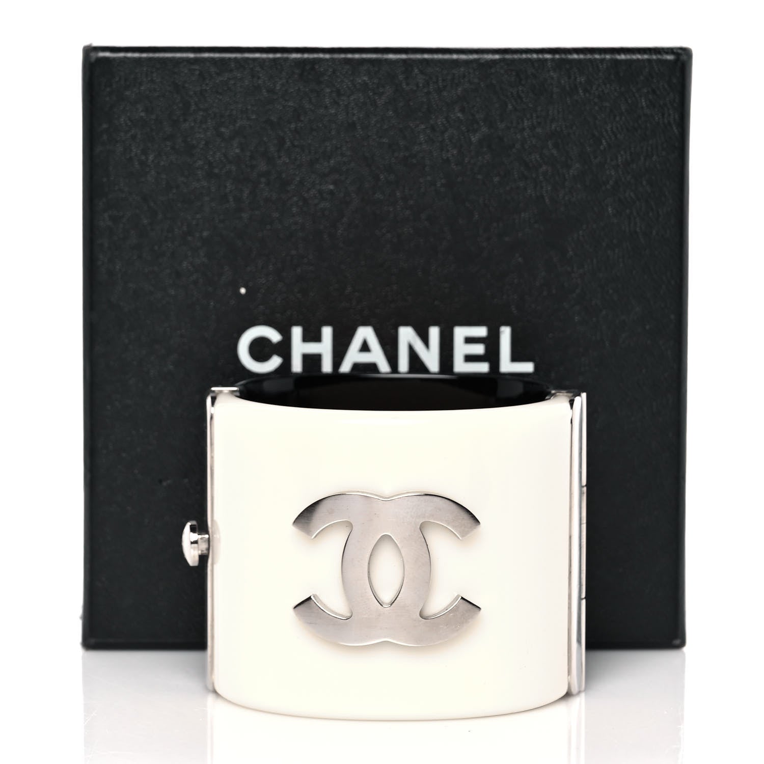 Chanel Resin CC Cuff Black White 6 of 6