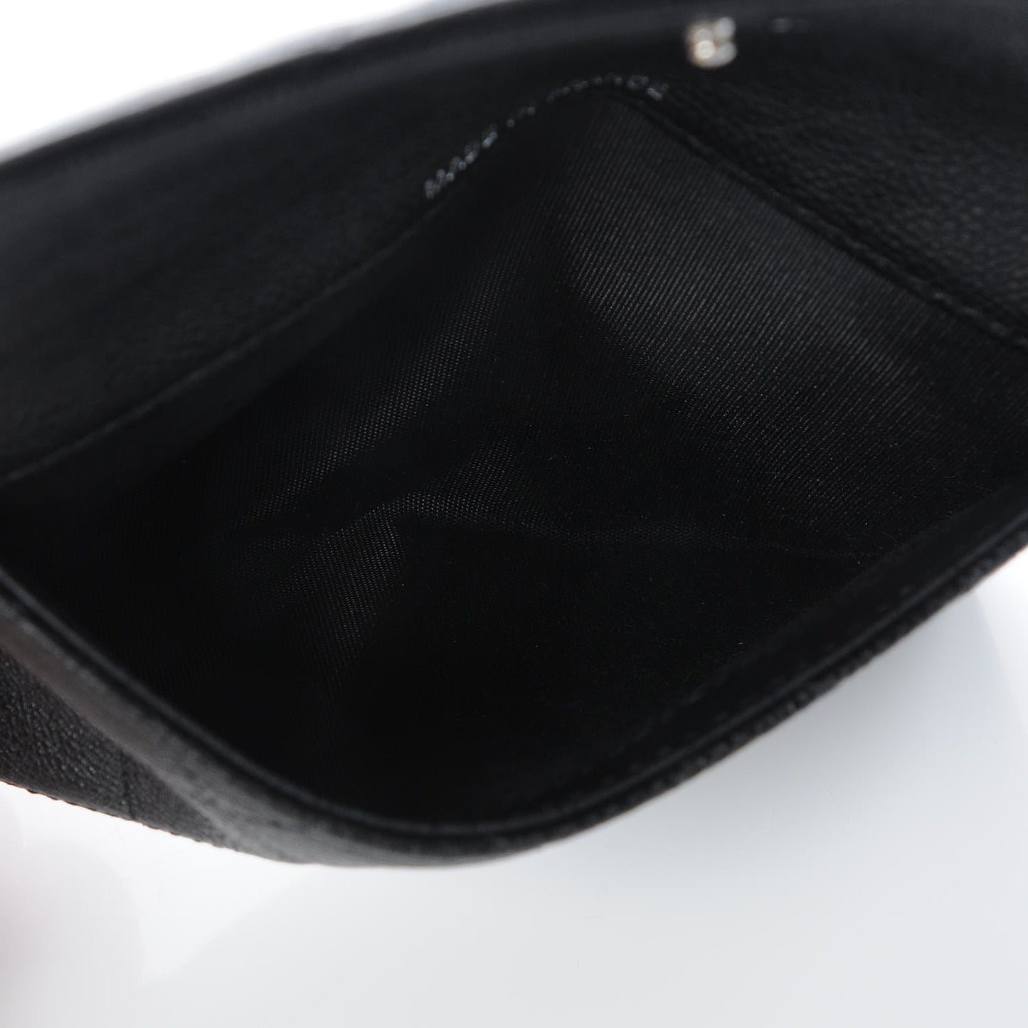 Caviar Quilted Wallet On Removable Chain Insert Black