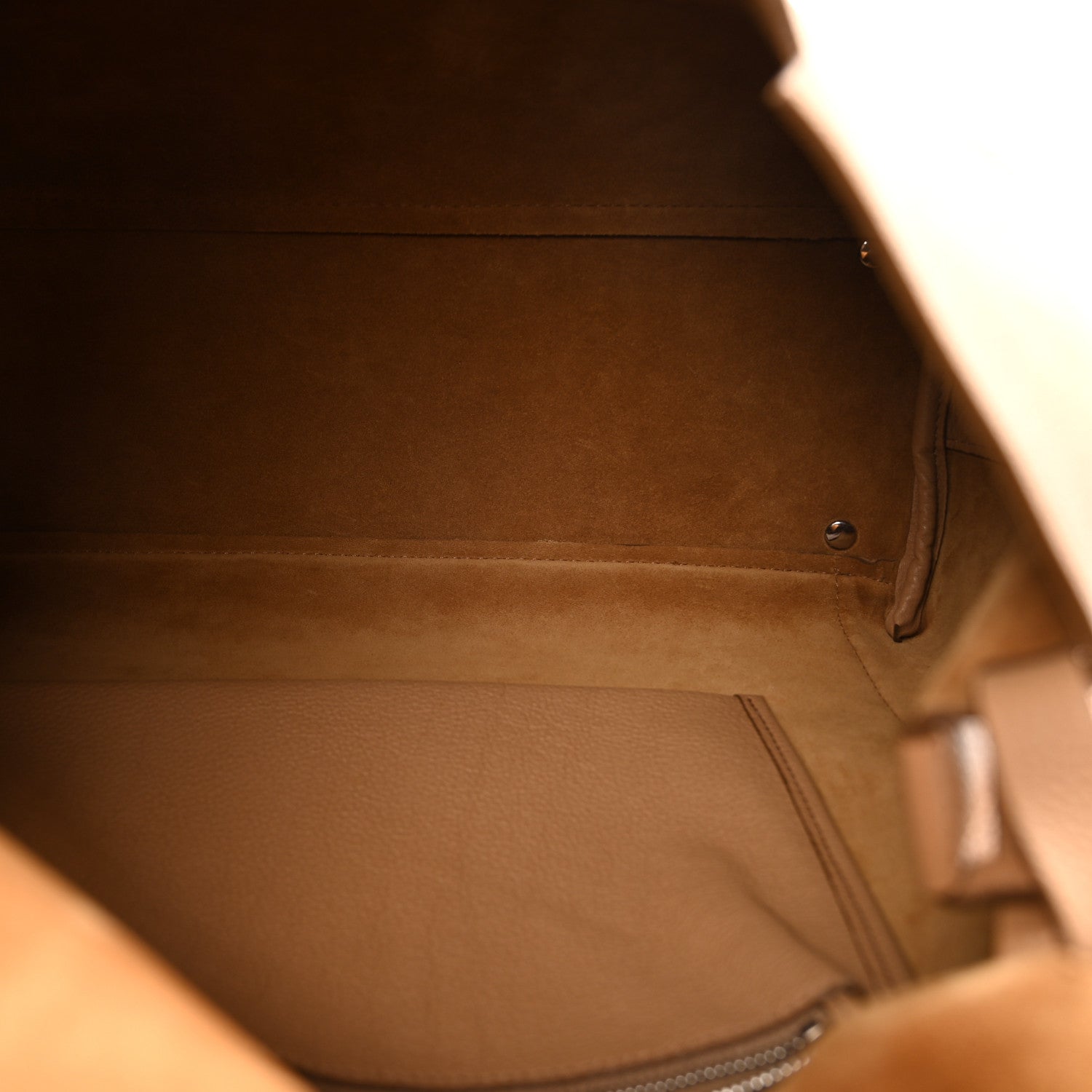 The Row Grained Calfskin Sidekick Tan 5 of 9