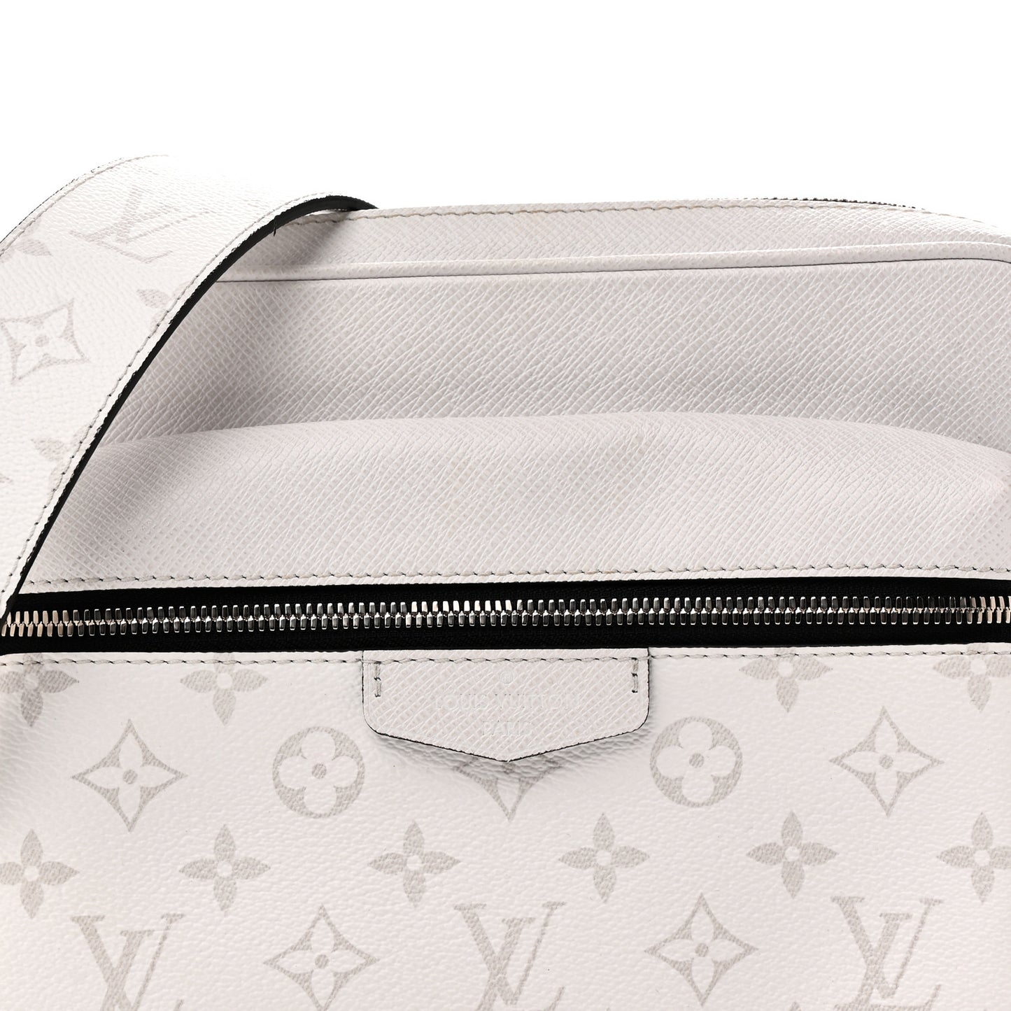 Taigarama Outdoor Messenger Optic White