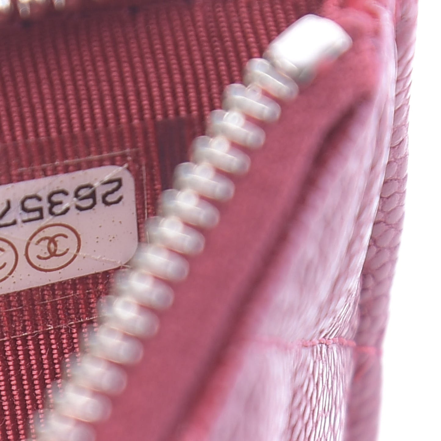 Caviar Quilted Classic Zip Pouch Dark Pink