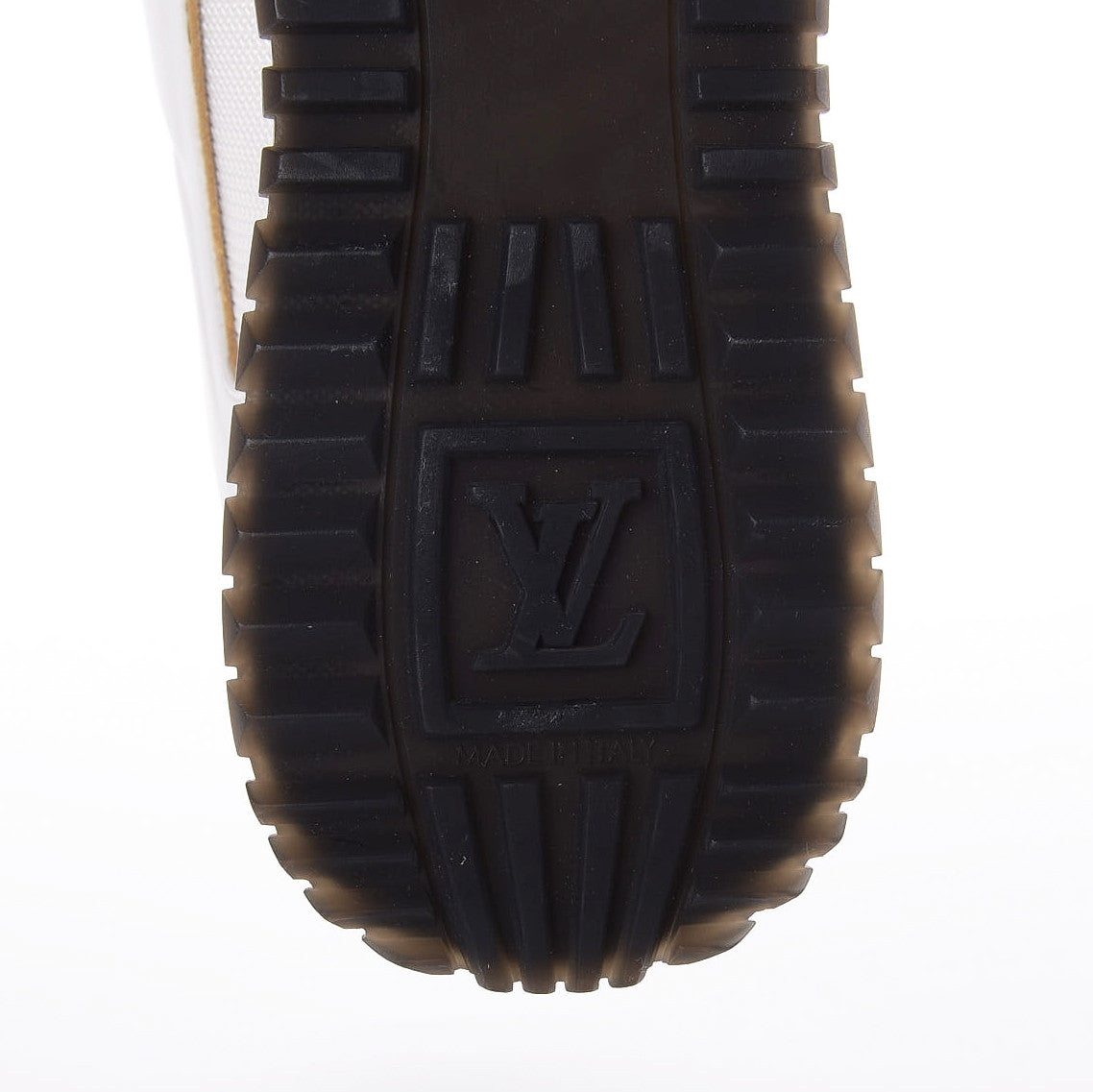 Calfskin Monogram Run Away Sneakers 39 White