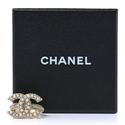 Chanel Pearl CC Ring 54 Gold 6 of 6