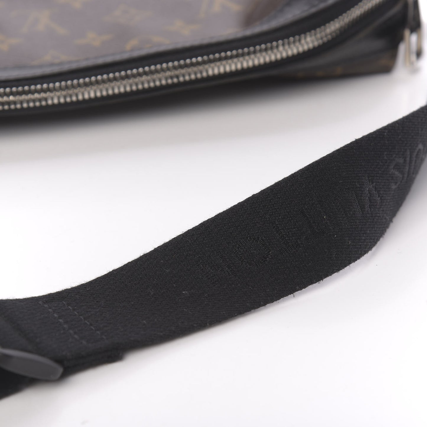 Monogram Macassar Torres Messenger