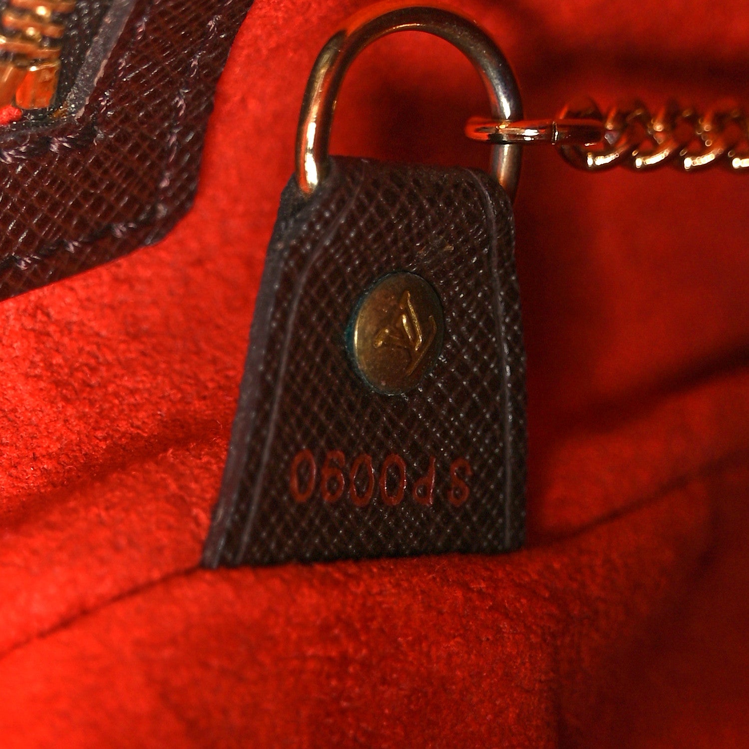 Louis Vuitton Damier Ebene Marais Bucket 23 7 of 10