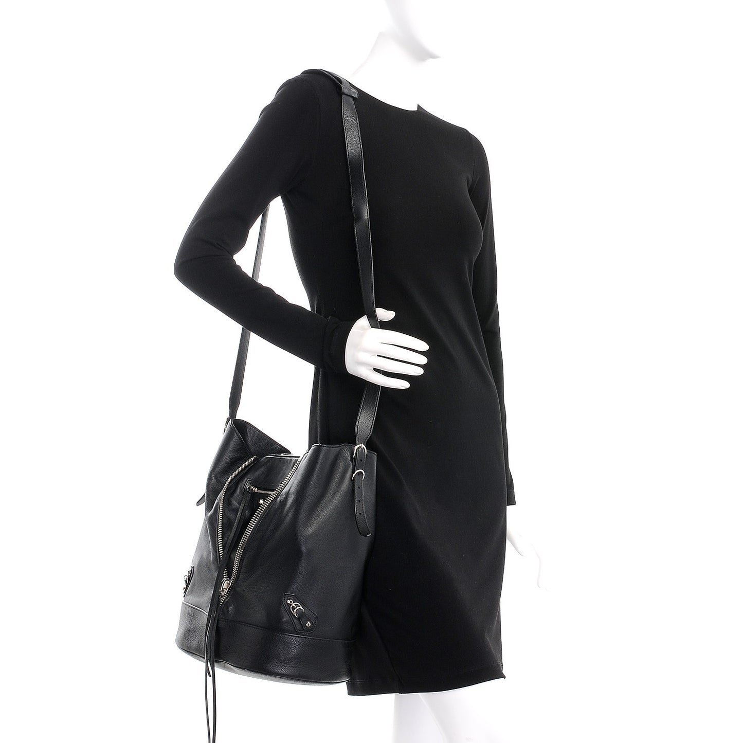 Veau Papier Classic Hardware Drop Bucket Bag Nero Black