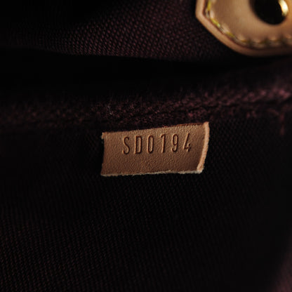 Louis Vuitton Monogram Favorite MM 8 of 8