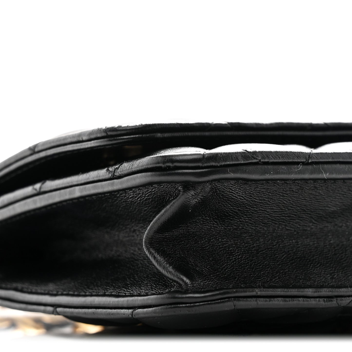 Lambskin Resin Quilted Wallet On Chain WOC Black