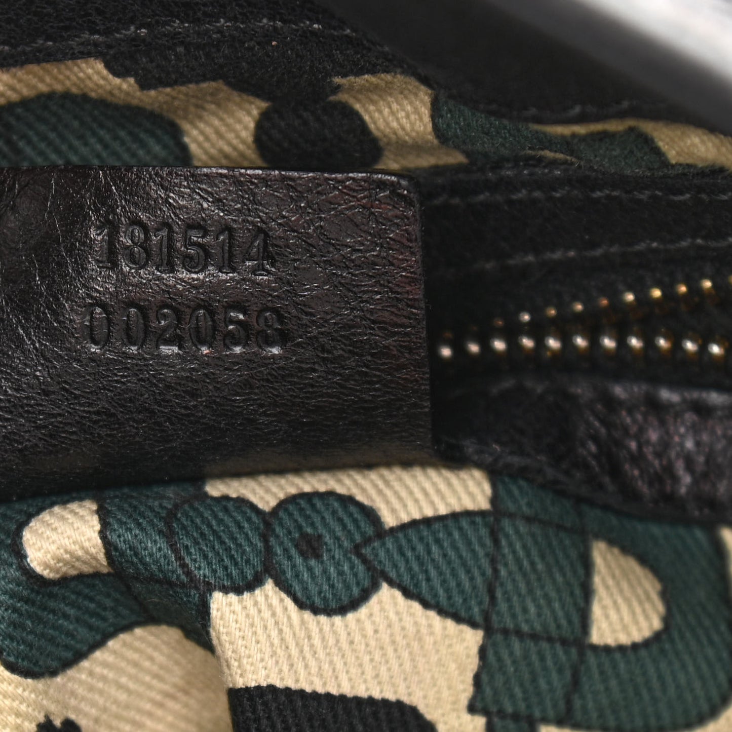 Calfskin Guccissima Trim Large Signoria Hobo Black