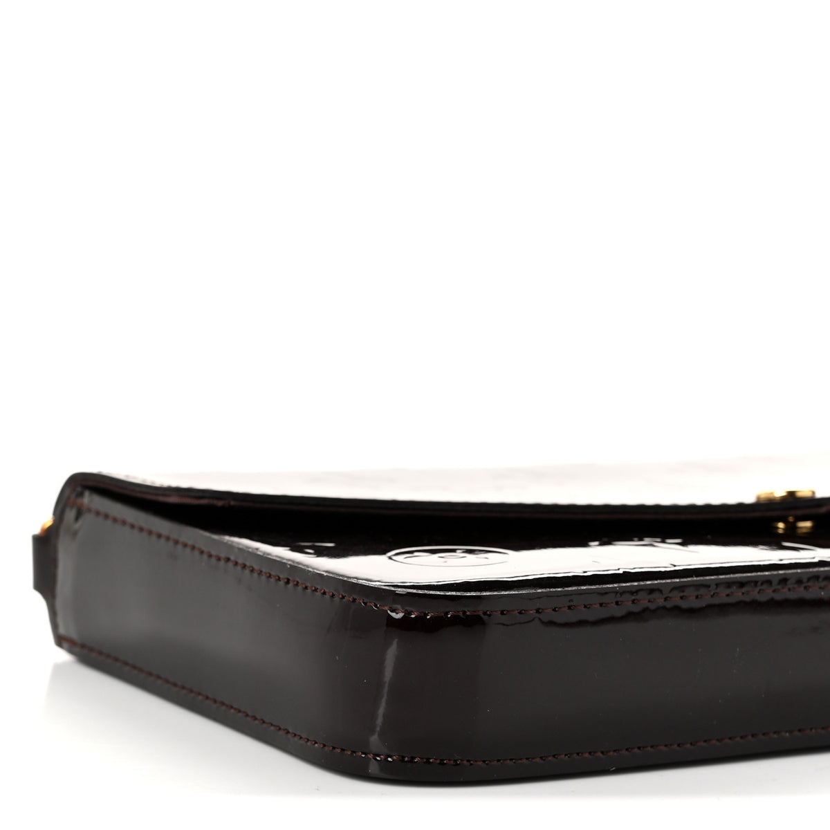 Vernis Pochette Felicie Chain Wallet Amarante