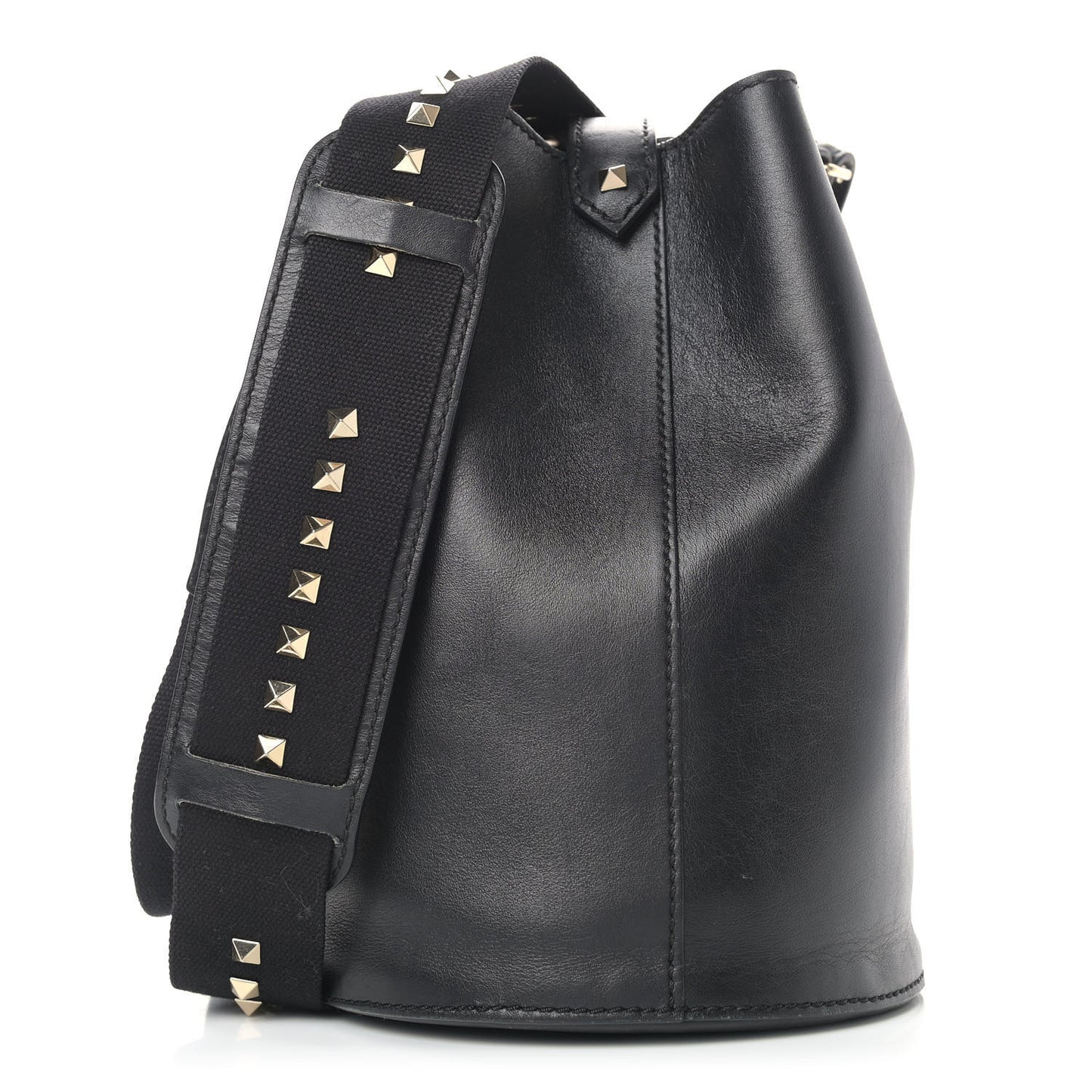 Vitello Rockstud Bucket Bag Black