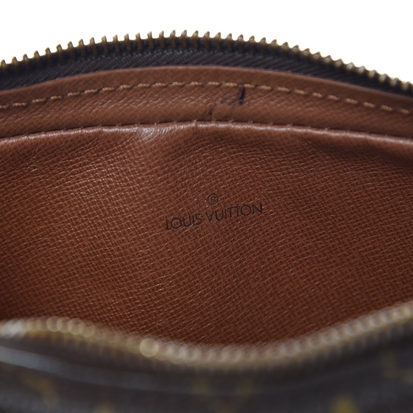 Monogram Pochette Marly Dragonne 22