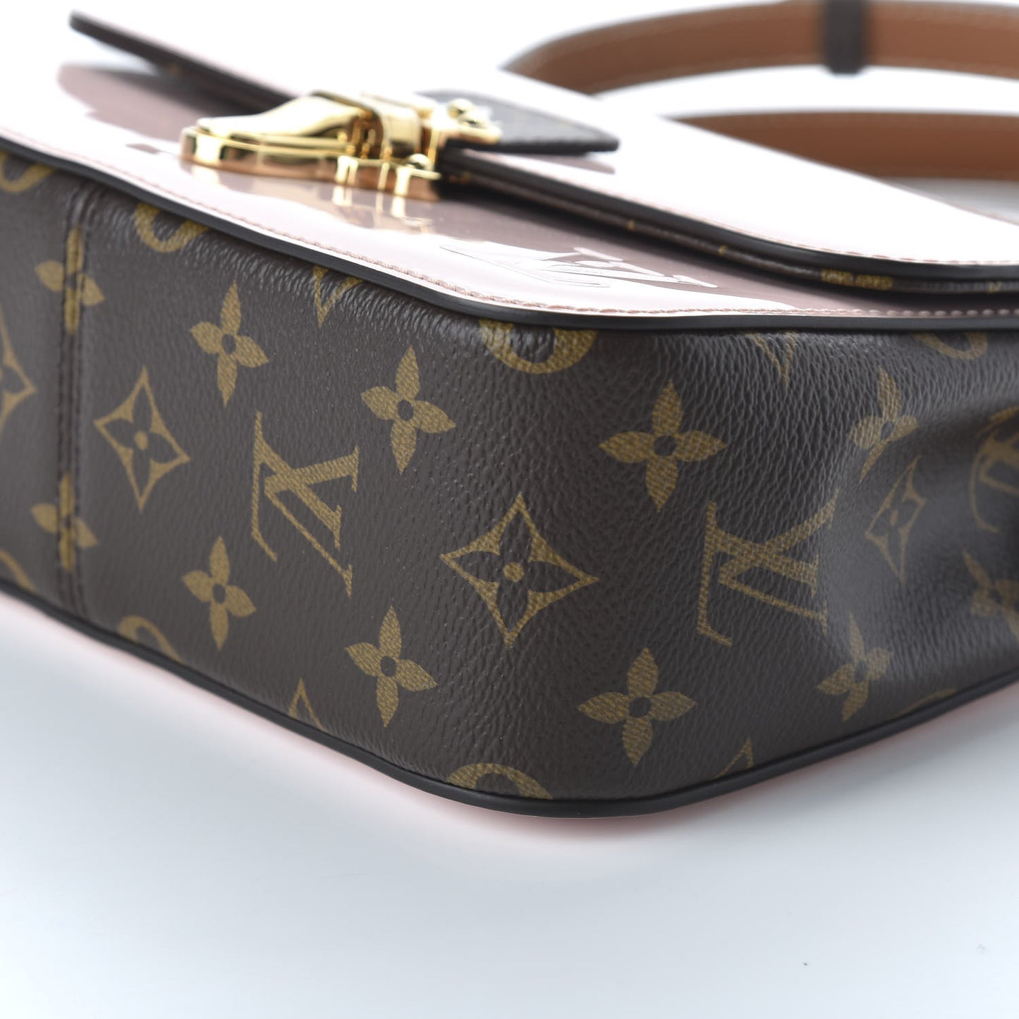 Patent Calfskin Monogram Cherrywood BB Rose Ballerine