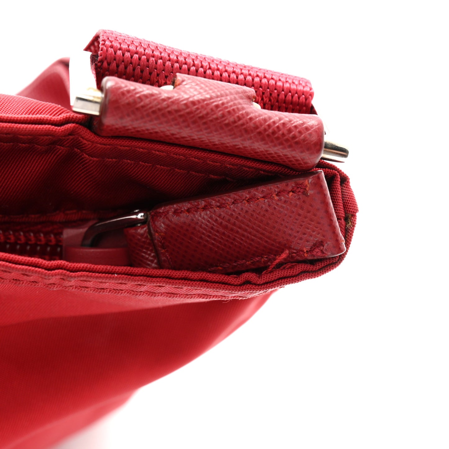 Nylon Vela Saffiano Flat Messenger Bag Rosso