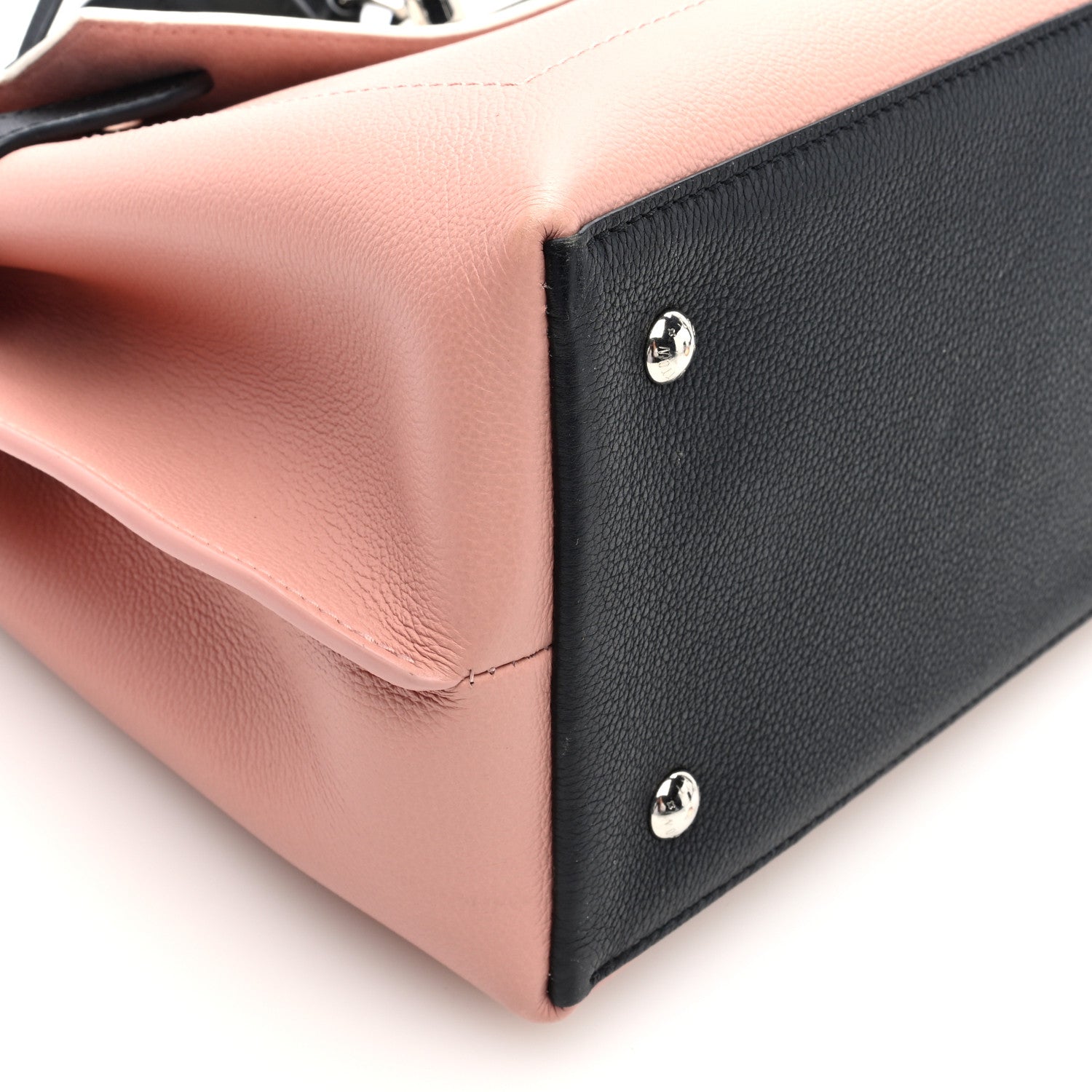 Louis Vuitton Soft Calfskin Lockme Ever Rose Ballet White Maito Black 8 of 9