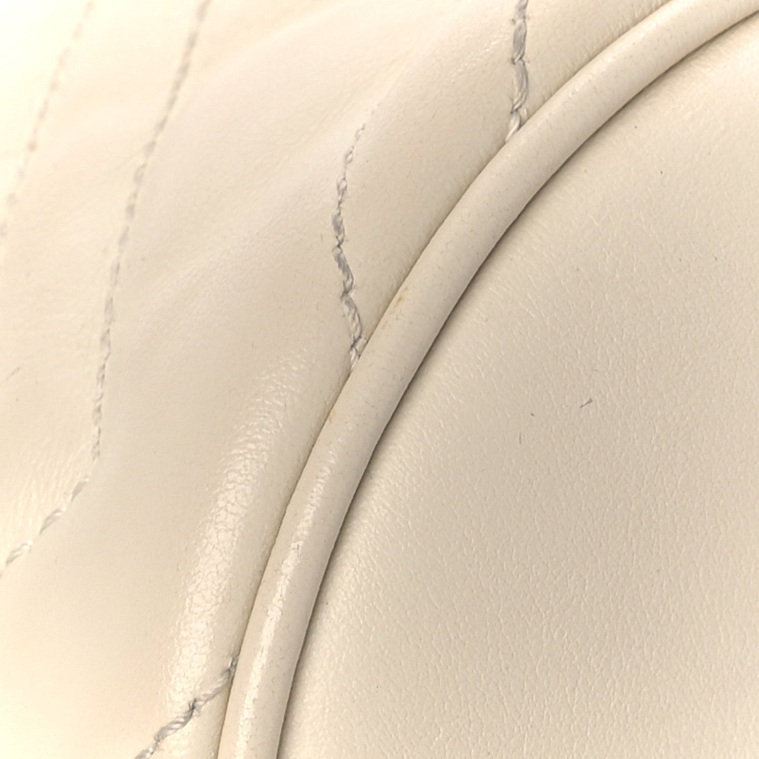 Gucci Calfskin Matelasse Mini GG Marmont 2.0 Bucket Bag White 7 of 12