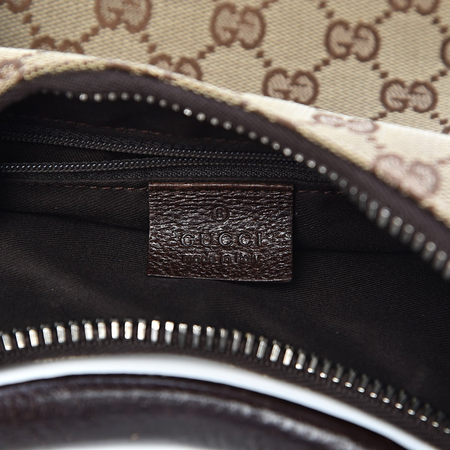 Gucci Monogram GG Signature Shoulder Bag Brown 6 of 18