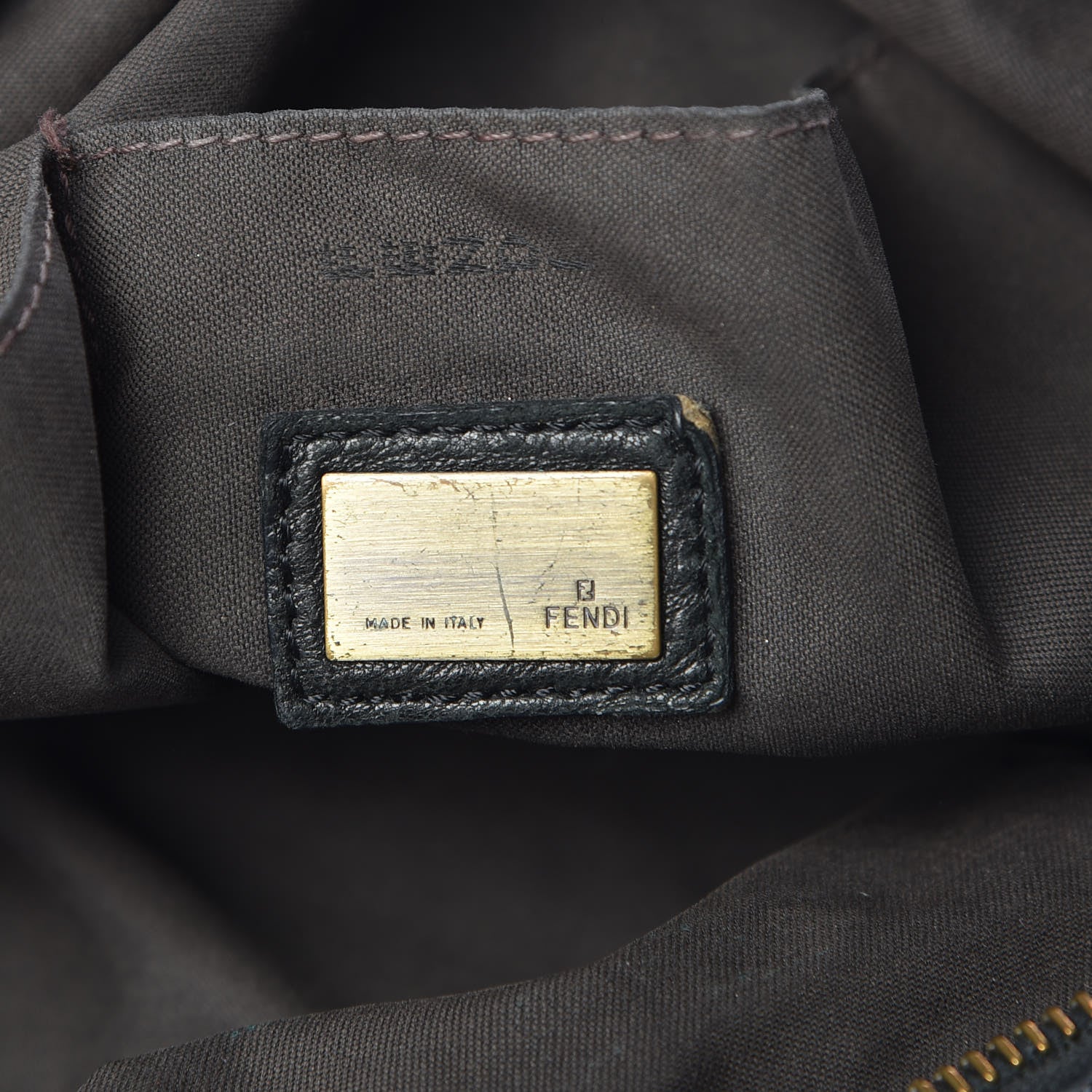 Fendi Nappa Patent B Buckle Hobo Black 6 of 23