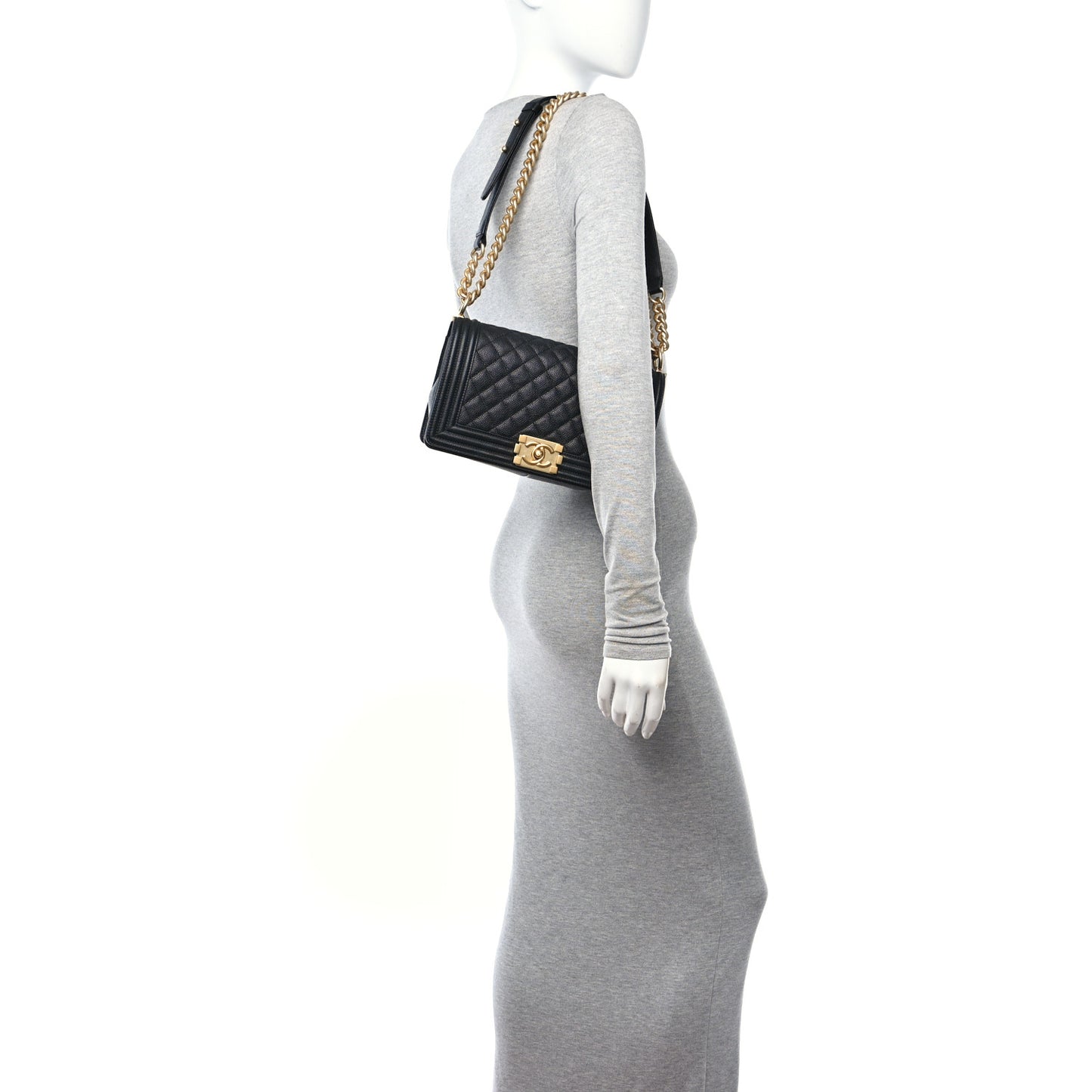 Caviar Quilted Medium Boy Flap Black