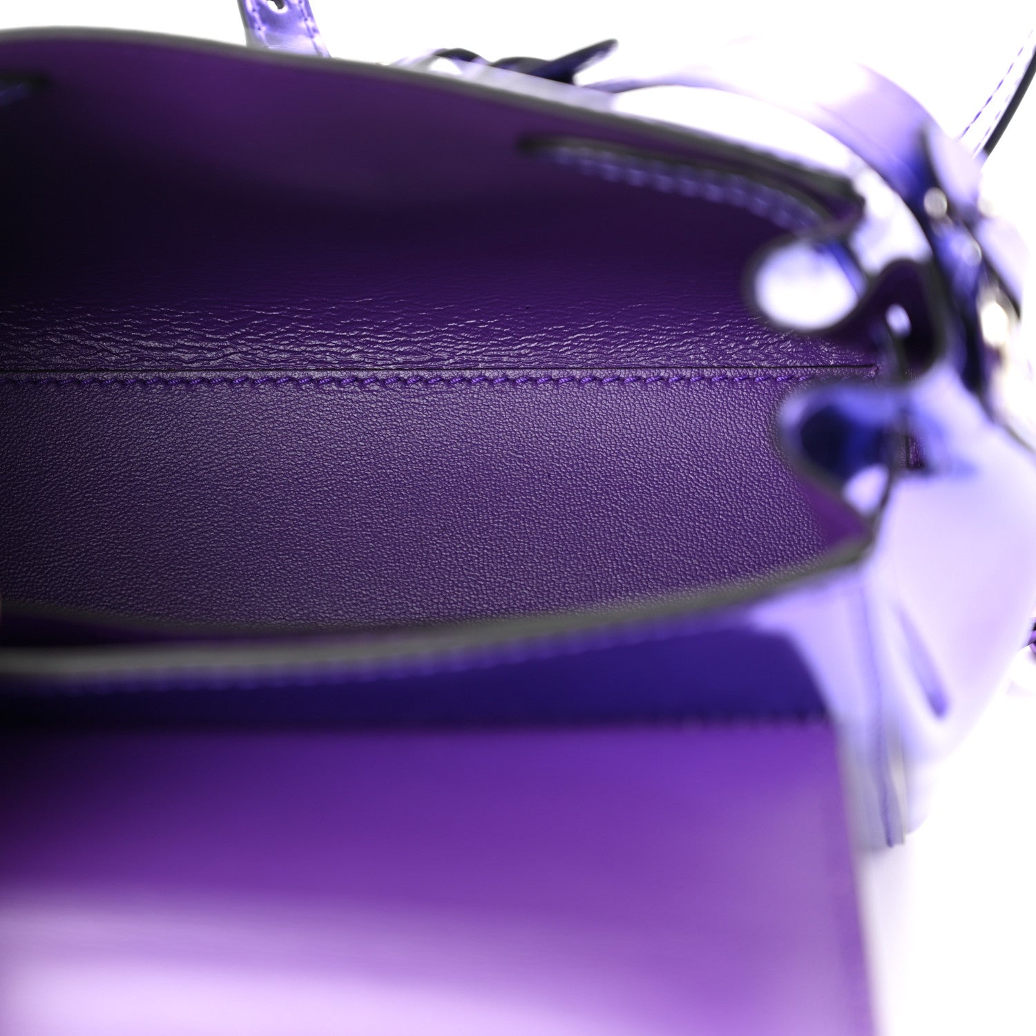 Versace Metallic Patent Calfskin Mini La Medusa Chain Top Handle Bag Dark Orchid 5 of 11