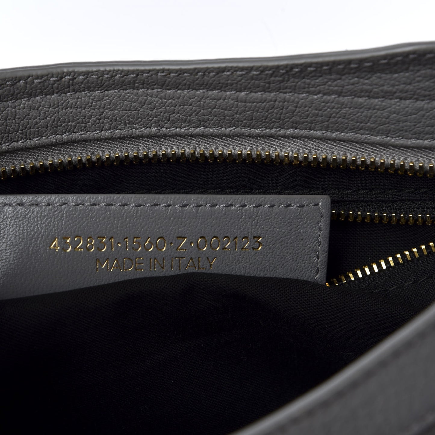 Chevre Gold Metallic Edge Hardware S City Gris Haussmannien
