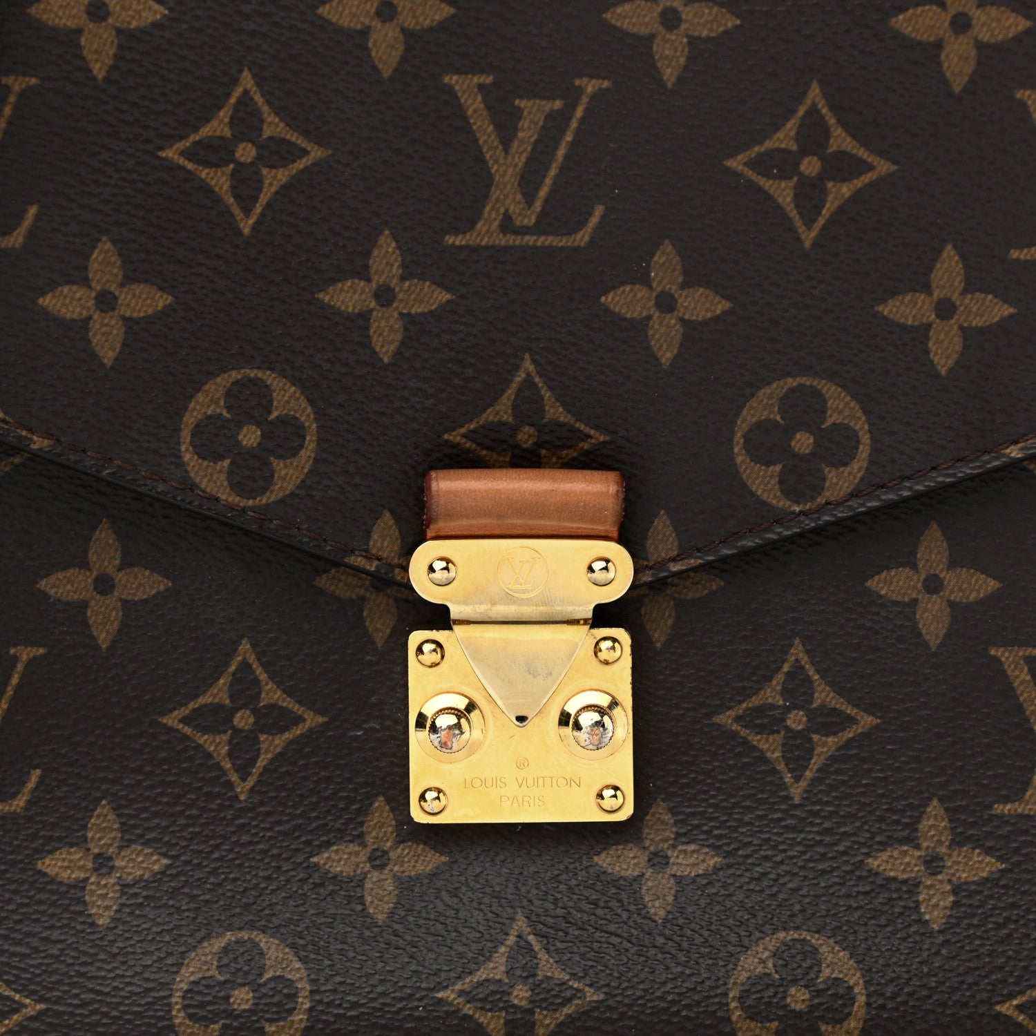 Louis Vuitton Monogram Pochette Metis 7 of 10