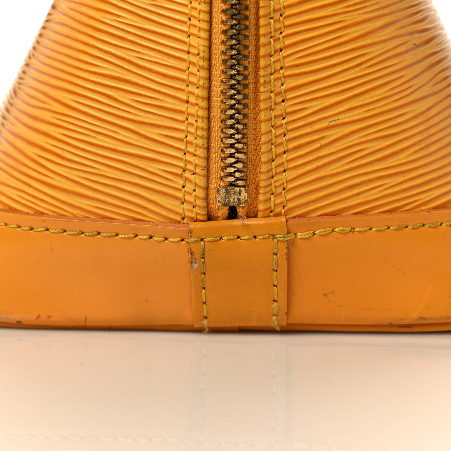 Louis Vuitton Epi Alma PM Tassil 24 of 38