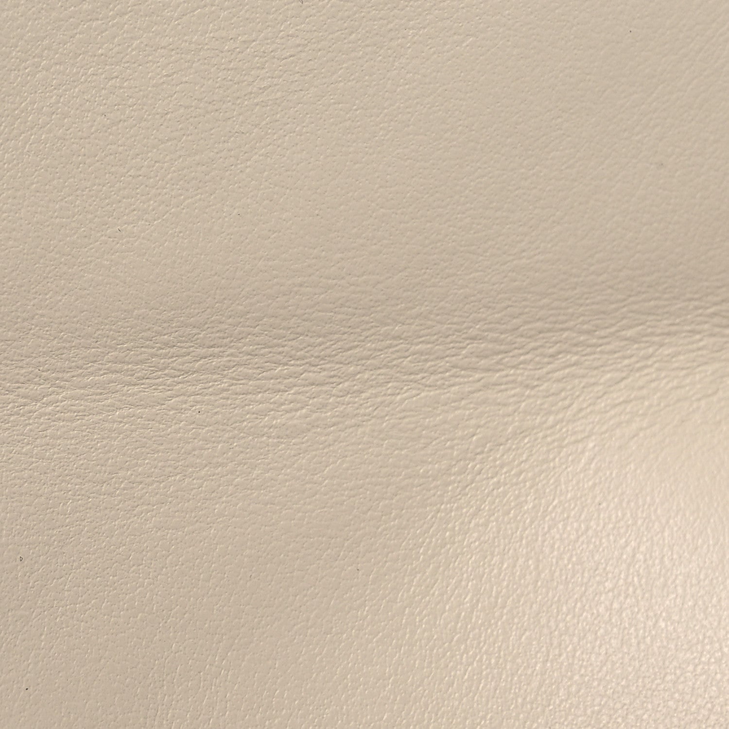 Gucci Calfskin Matelasse Small GG Marmont Shoulder Bag White 12 of 17