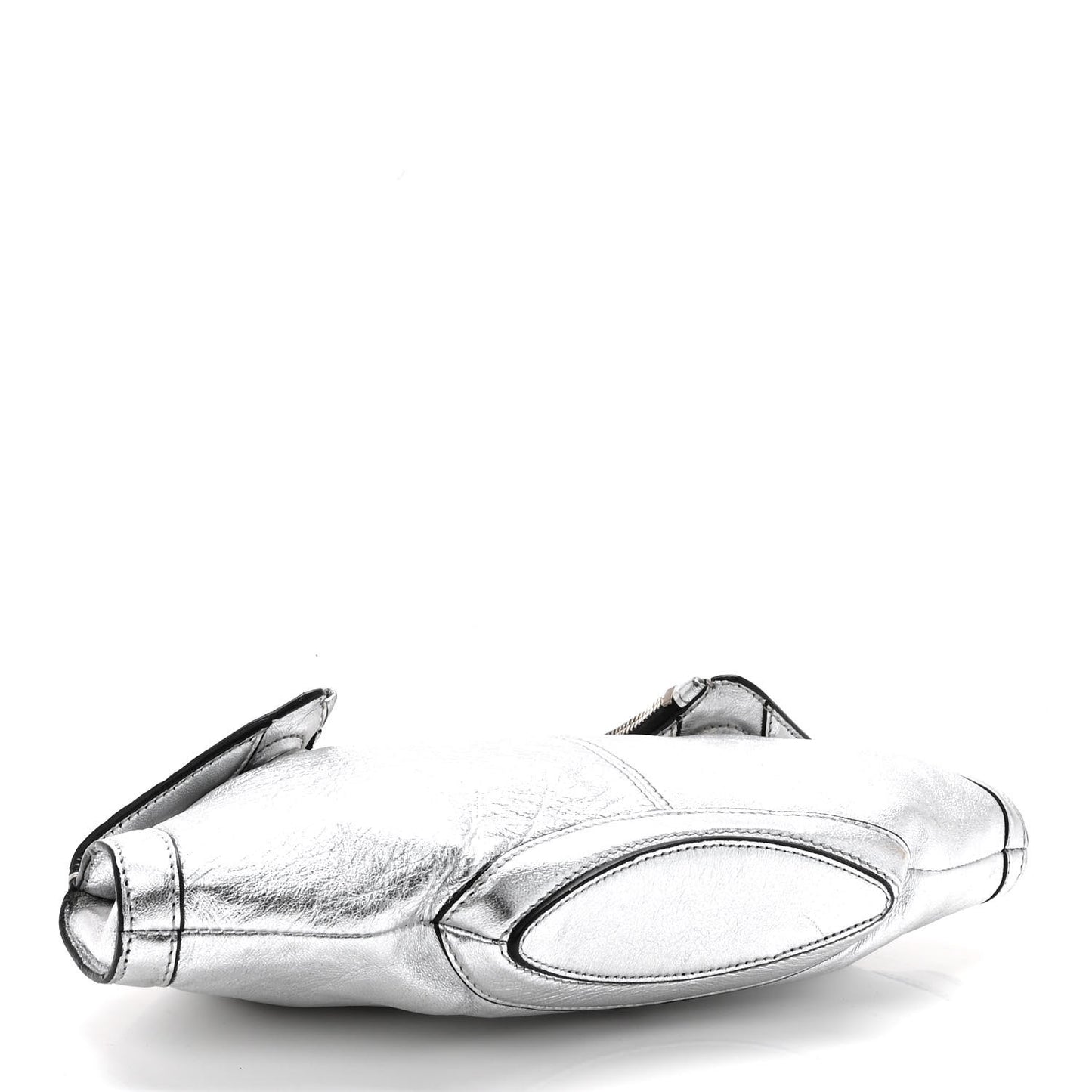 Metallic Lambskin De Manta Clutch Silver