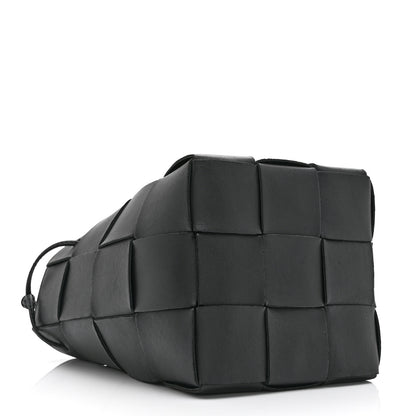 Bottega Veneta Nappa Maxi Intrecciato Cassette Bucket Bag Black 4 of 11