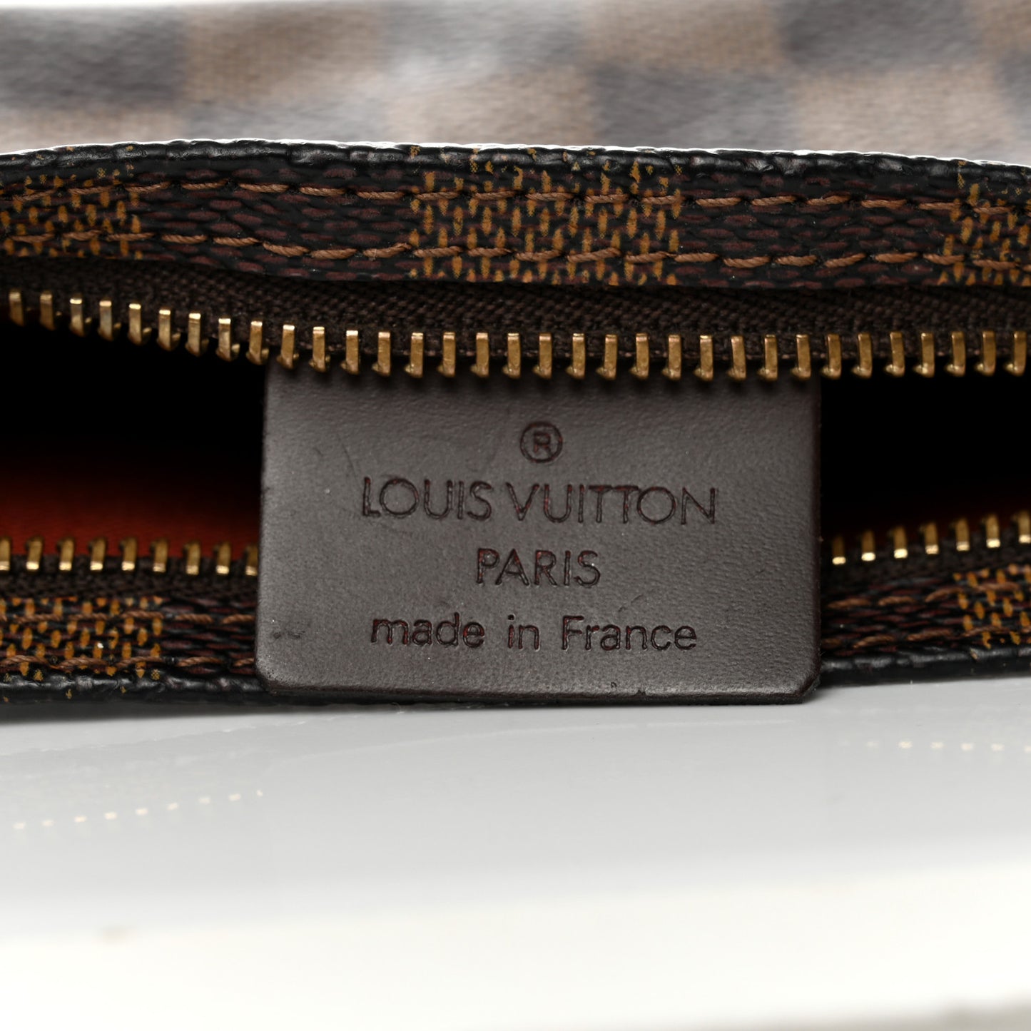 Damier Ebene Navona Pochette Accessories