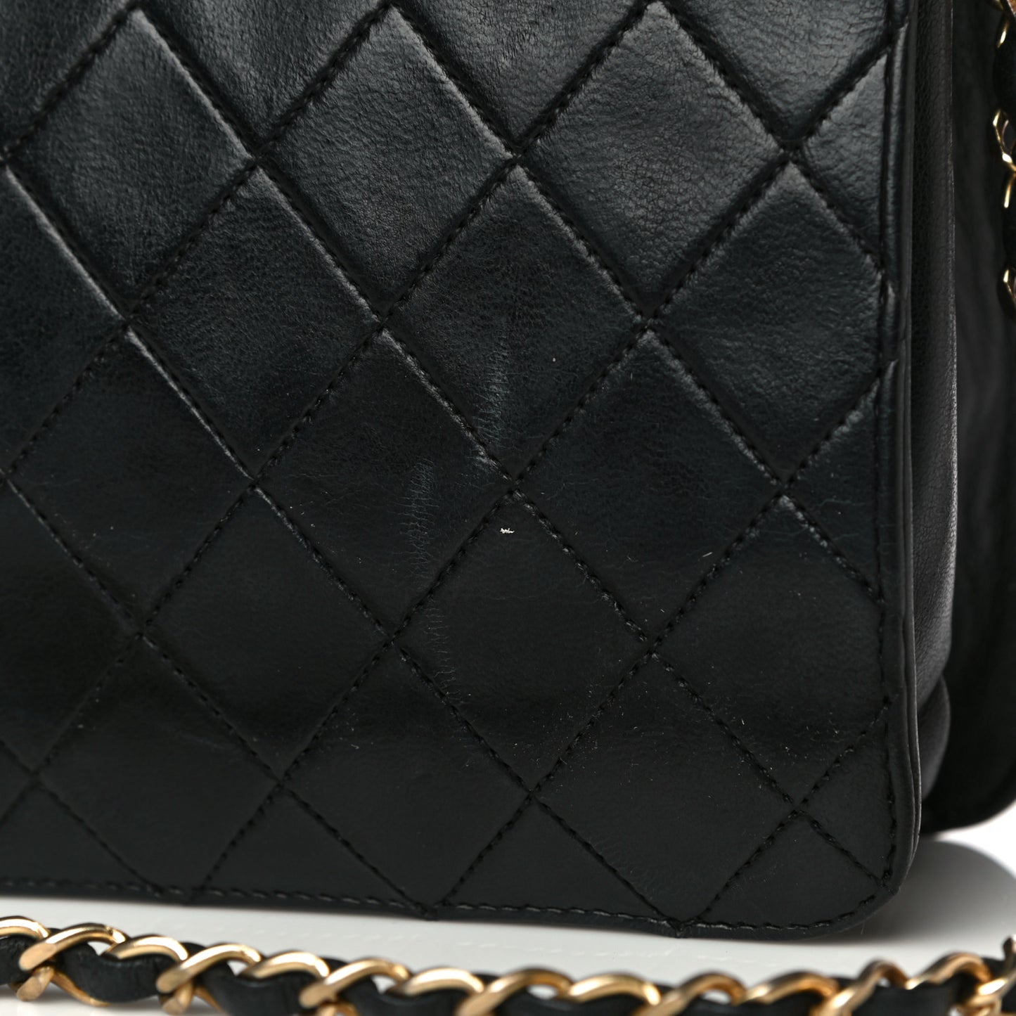 Lambskin Quilted Medium Single Flap Black