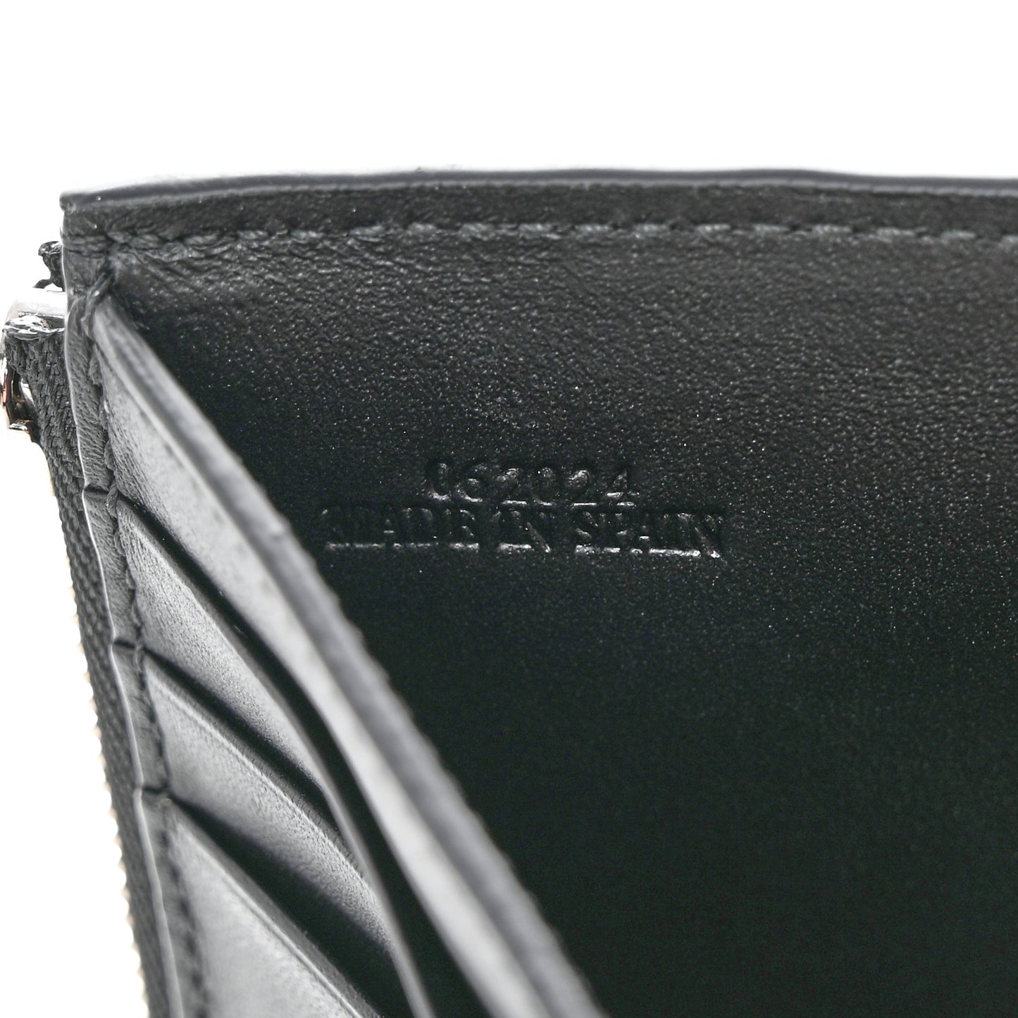 Calfskin Embossed Trifold Wallet Black