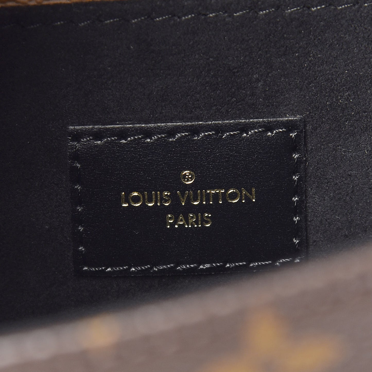 Reverse Monogram Pochette Metis