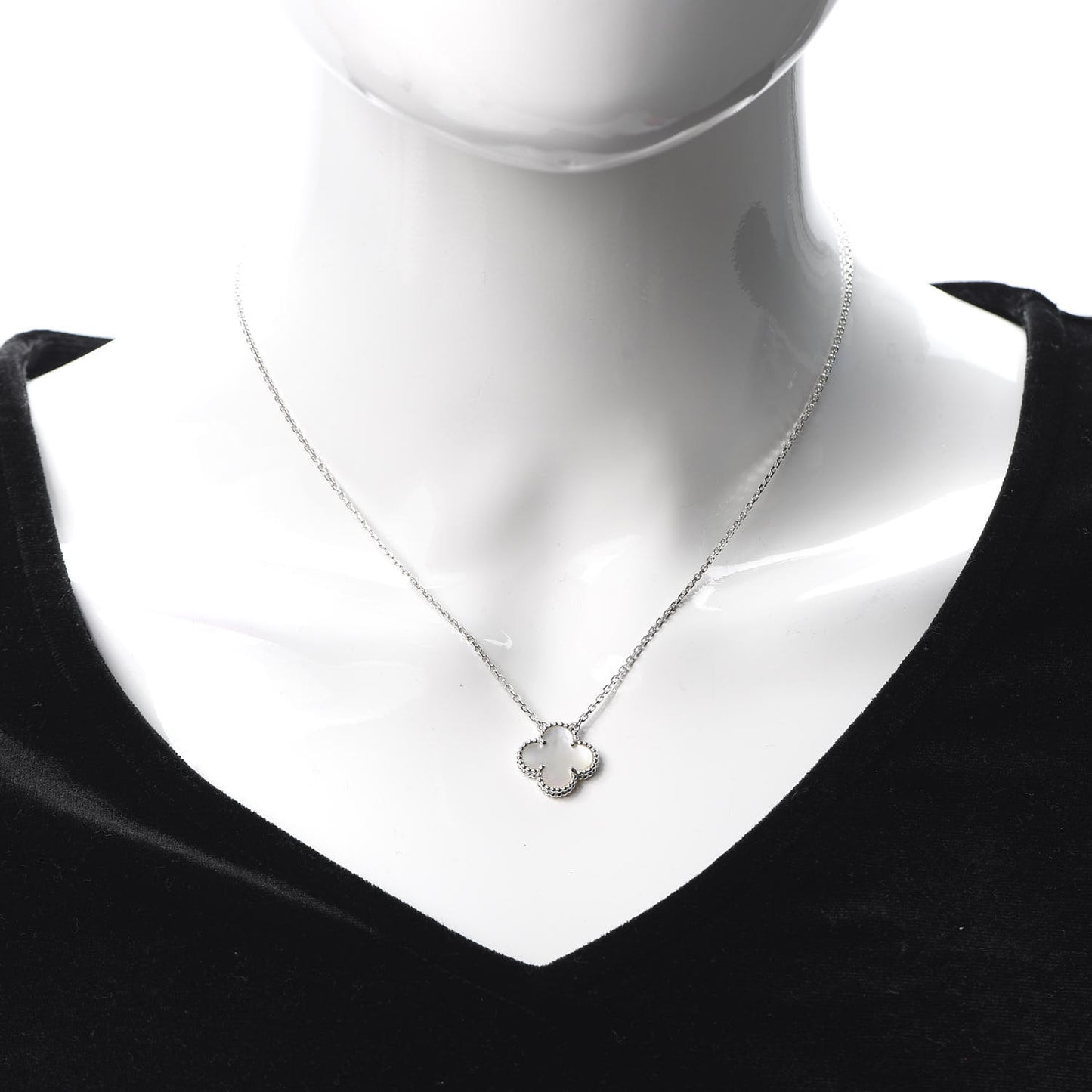 18K White Gold Mother of Pearl Vintage Alhambra Pendant Necklace