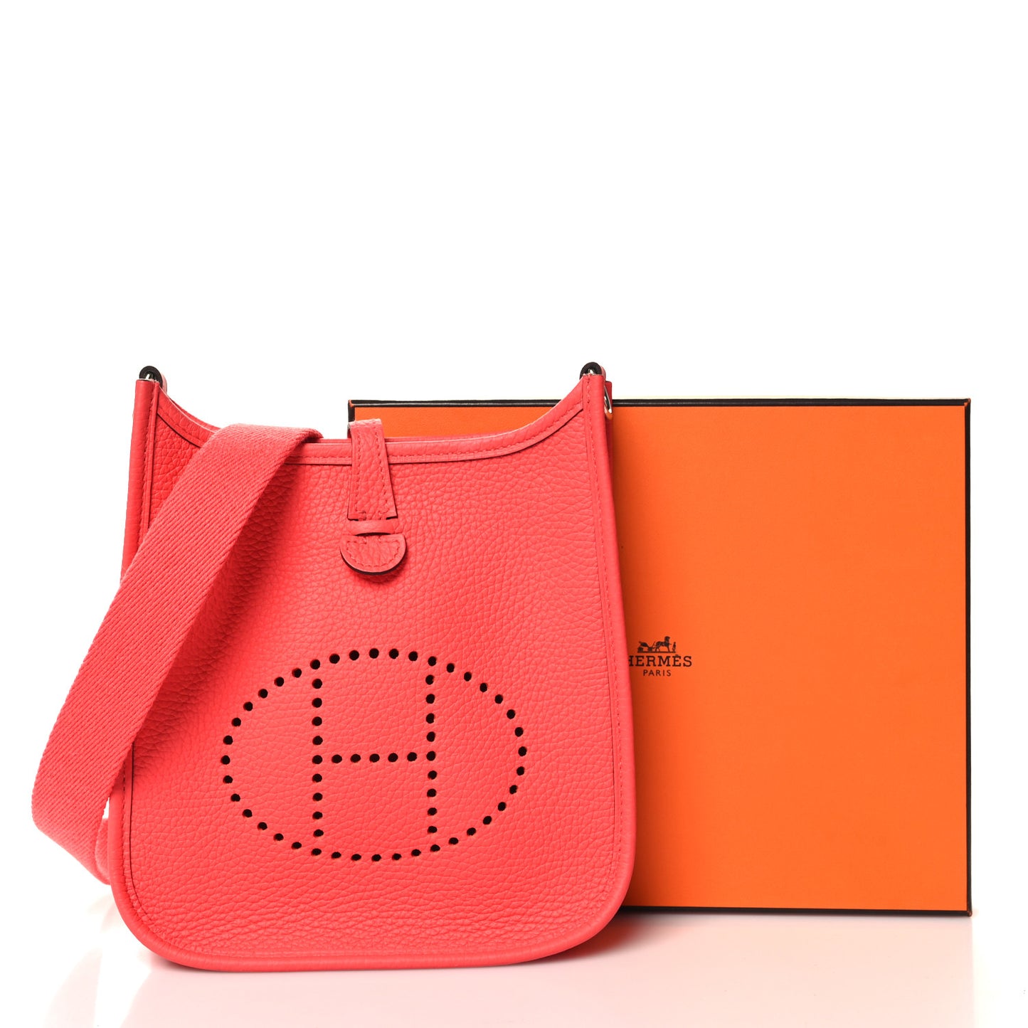 Taurillon Clemence Evelyne TPM Rouge Pivoine