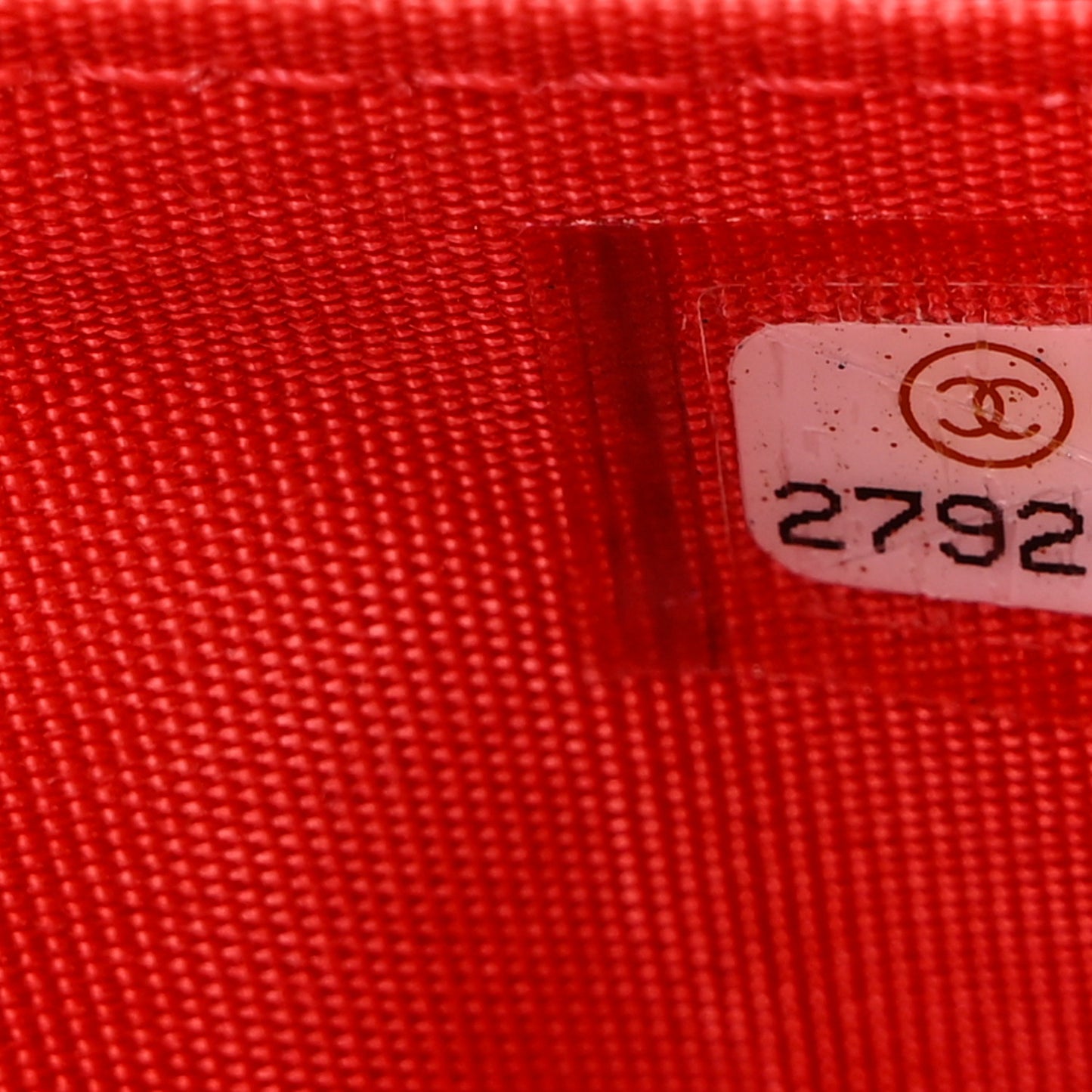 Caviar Quilted CC Filigree Wallet On Chain WOC Coral