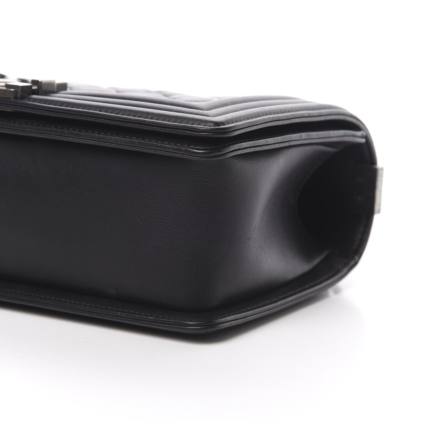 Calfskin Quilted Medium Boy Flap Black