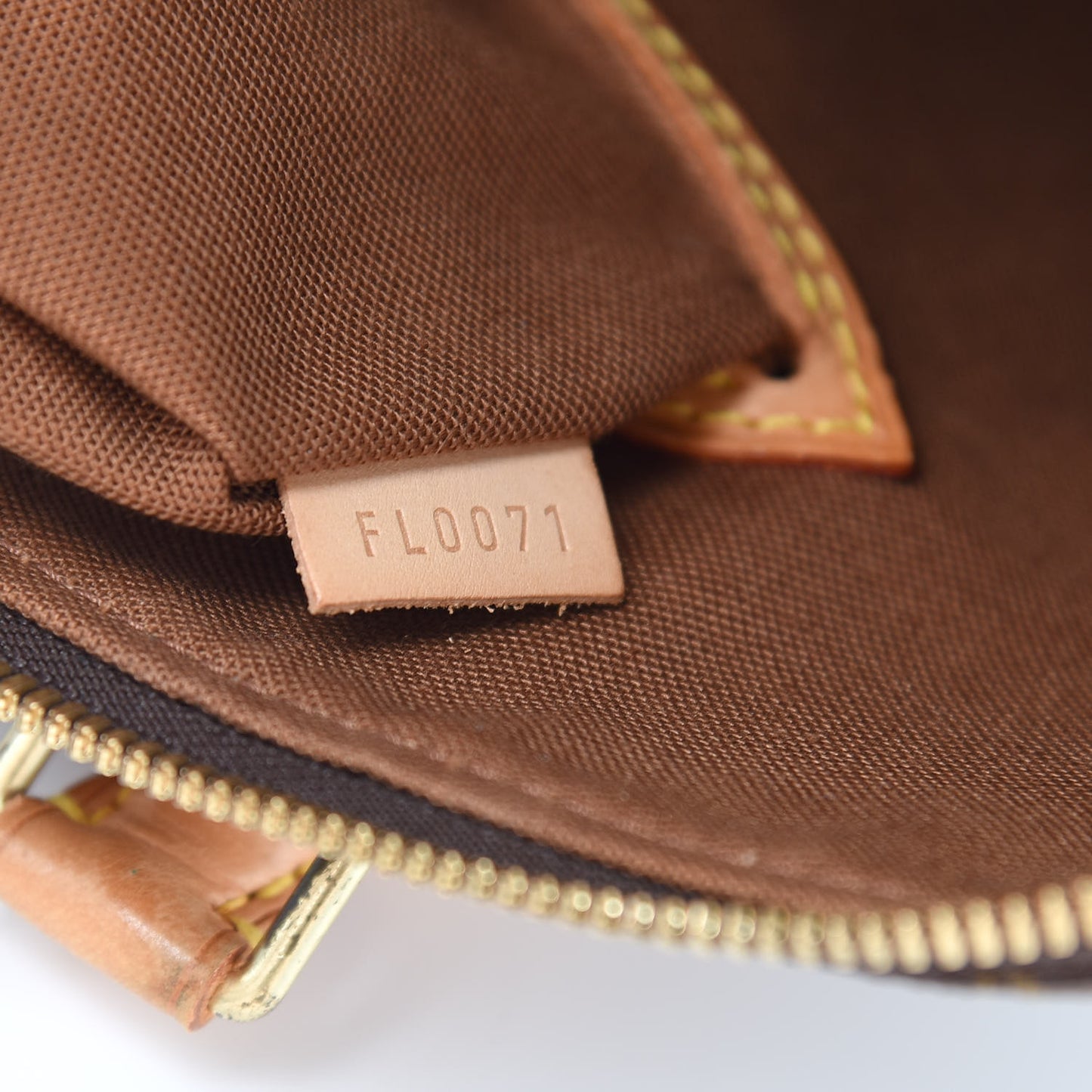 Monogram Alma PM