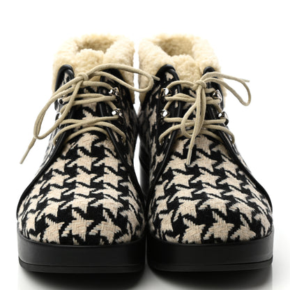 Gucci Optical Tweed Faux Shearling Houndstooth Victor Lace Up Ankle Boots 38.5 White Black 2 of 7