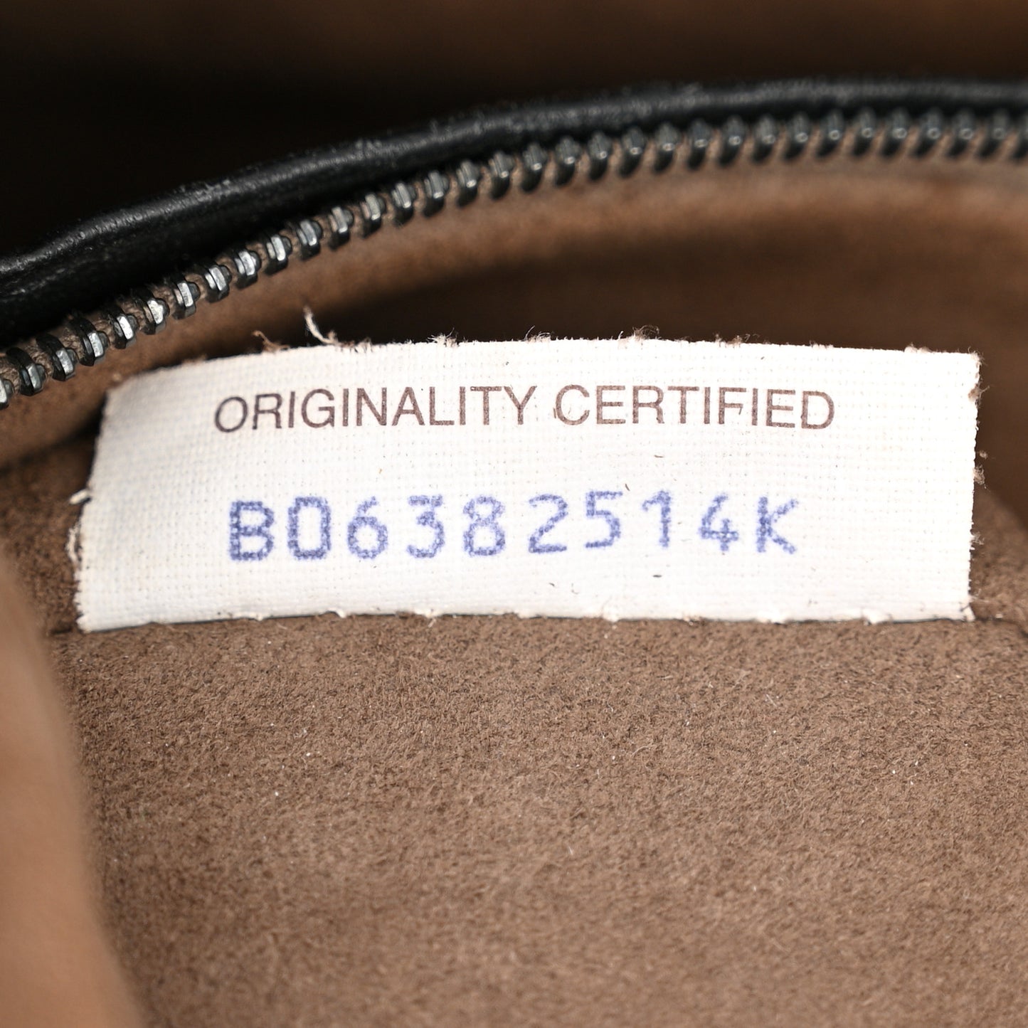 Nappa Intrecciato Medium Veneta Hobo Black