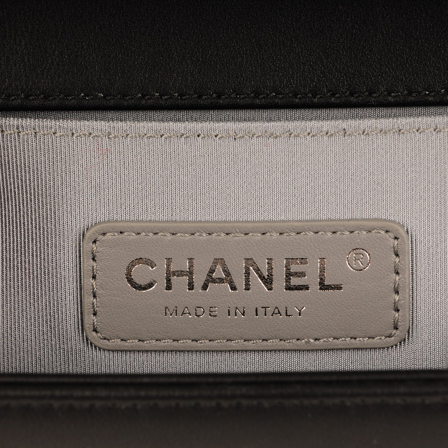 Calfskin Chevron Quilted Medium Boy Flap Black