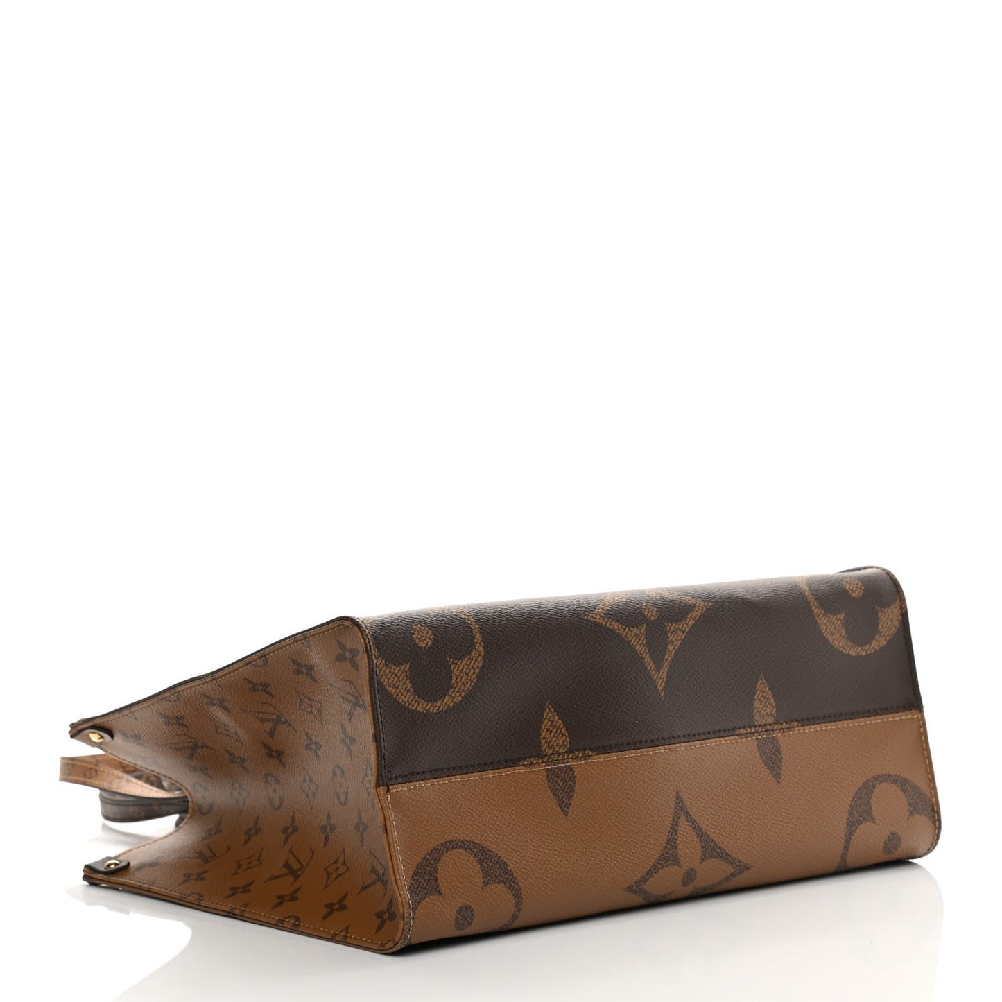 Reverse Monogram Giant Onthego MM