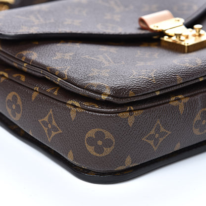 Louis Vuitton Monogram Pochette Metis 8 of 11