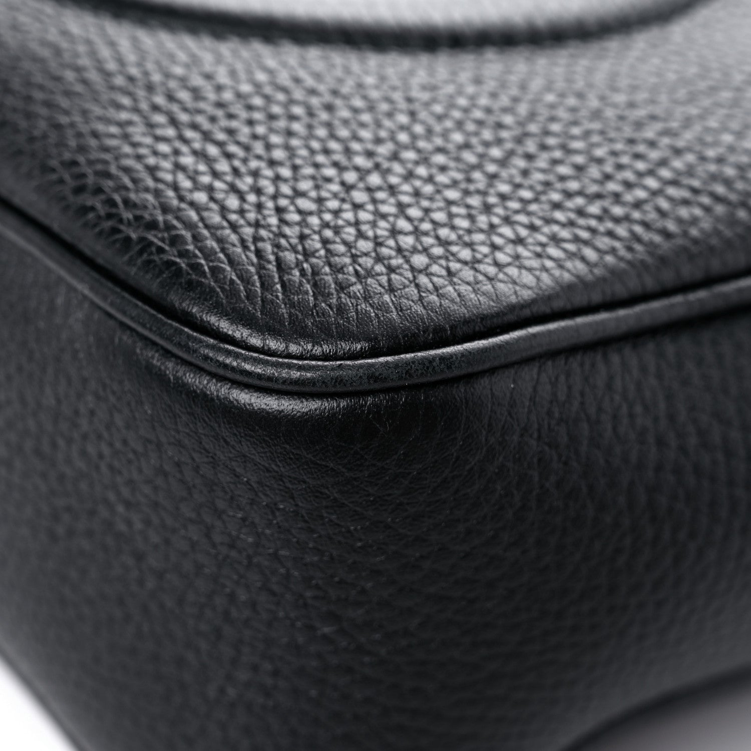 Gucci Pebbled Calfskin Small Soho Disco Bag Black 10 of 15