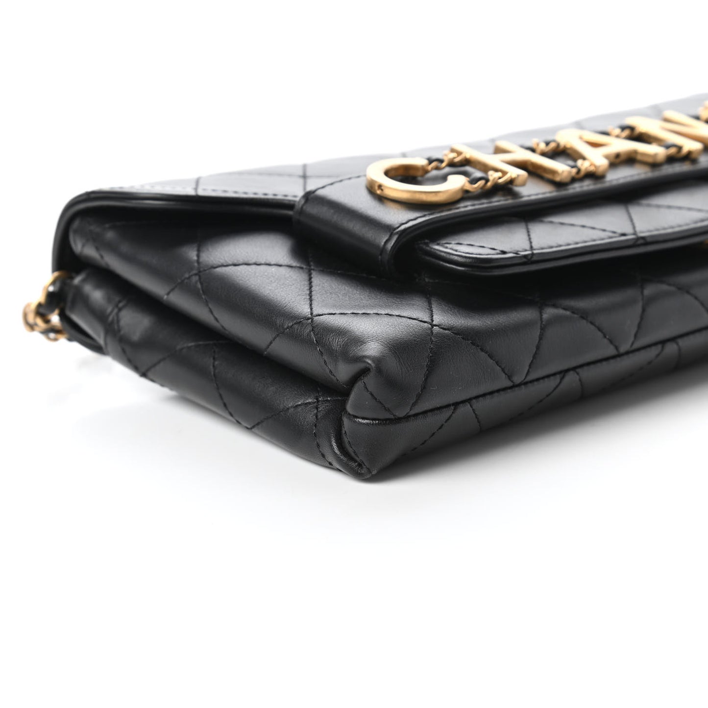 Calfskin Quilted Enchained Clutch Black