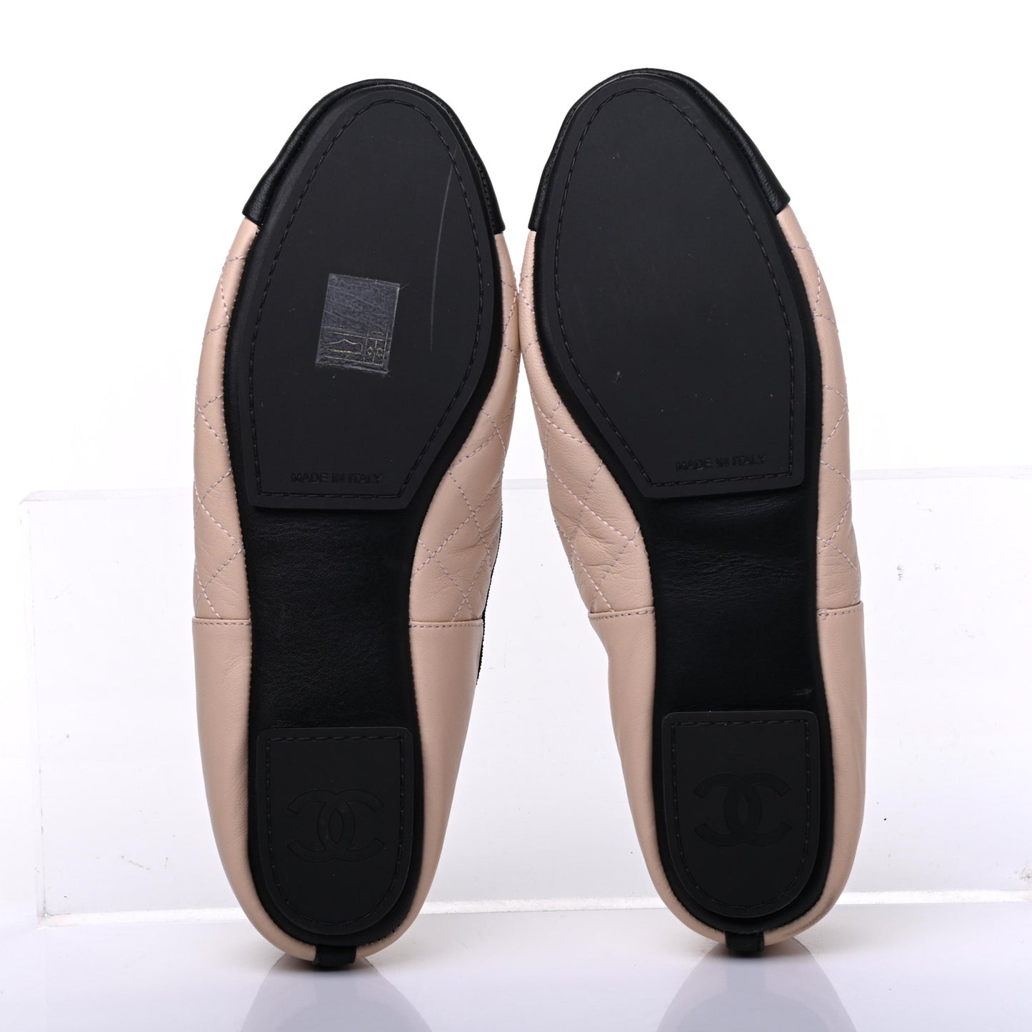 Lambskin Quilted Cap Toe Slipper With Pouch 37 Pink Black