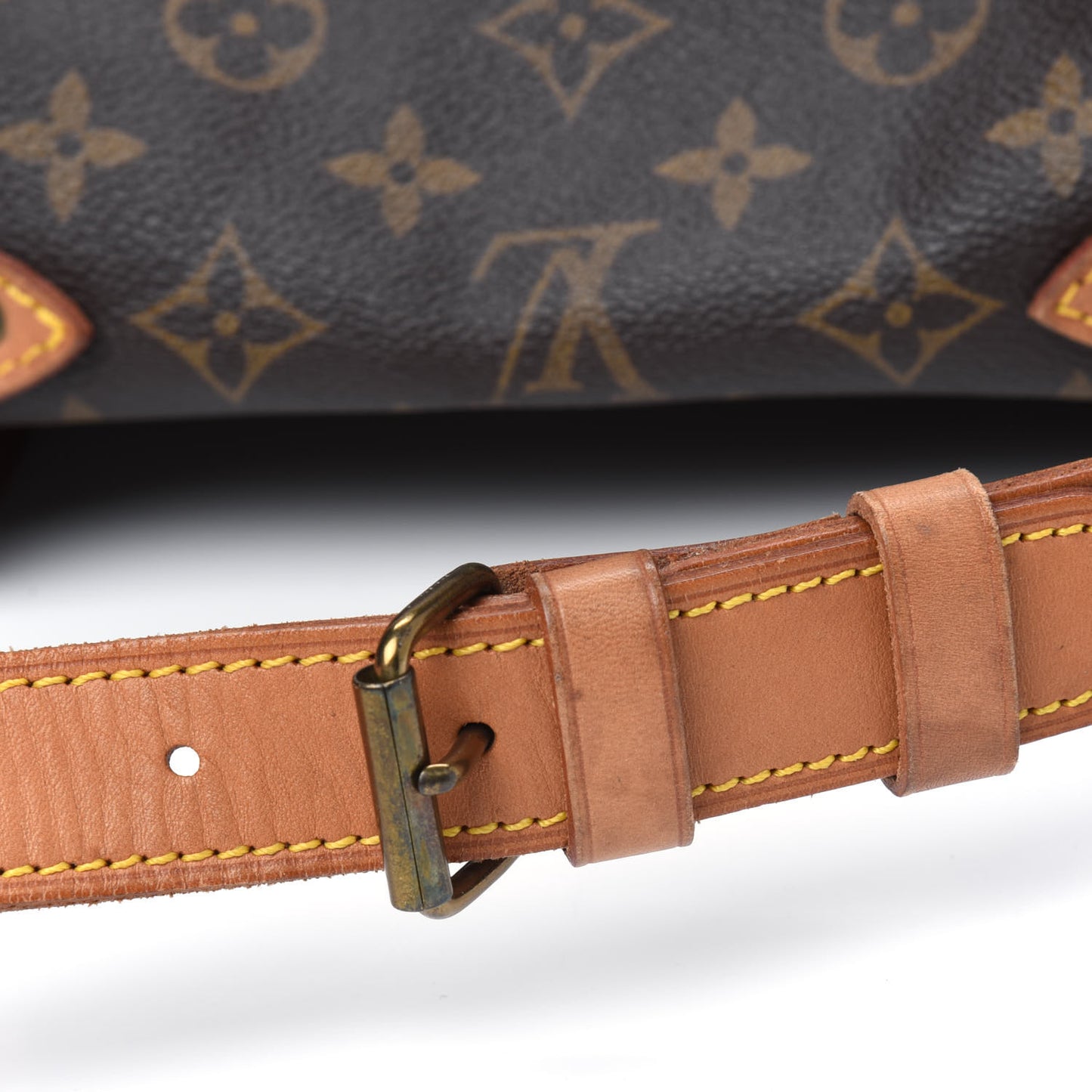 Monogram Saumur 43