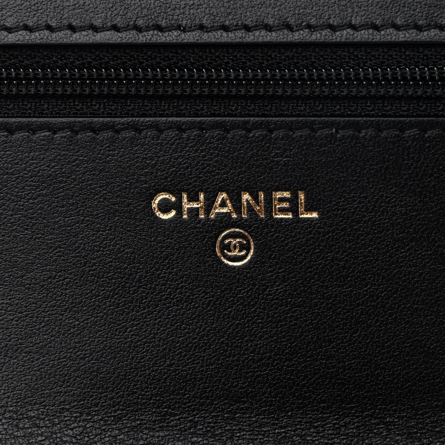 Calfskin Quilted Perfect Fit Wallet On Chain WOC Black