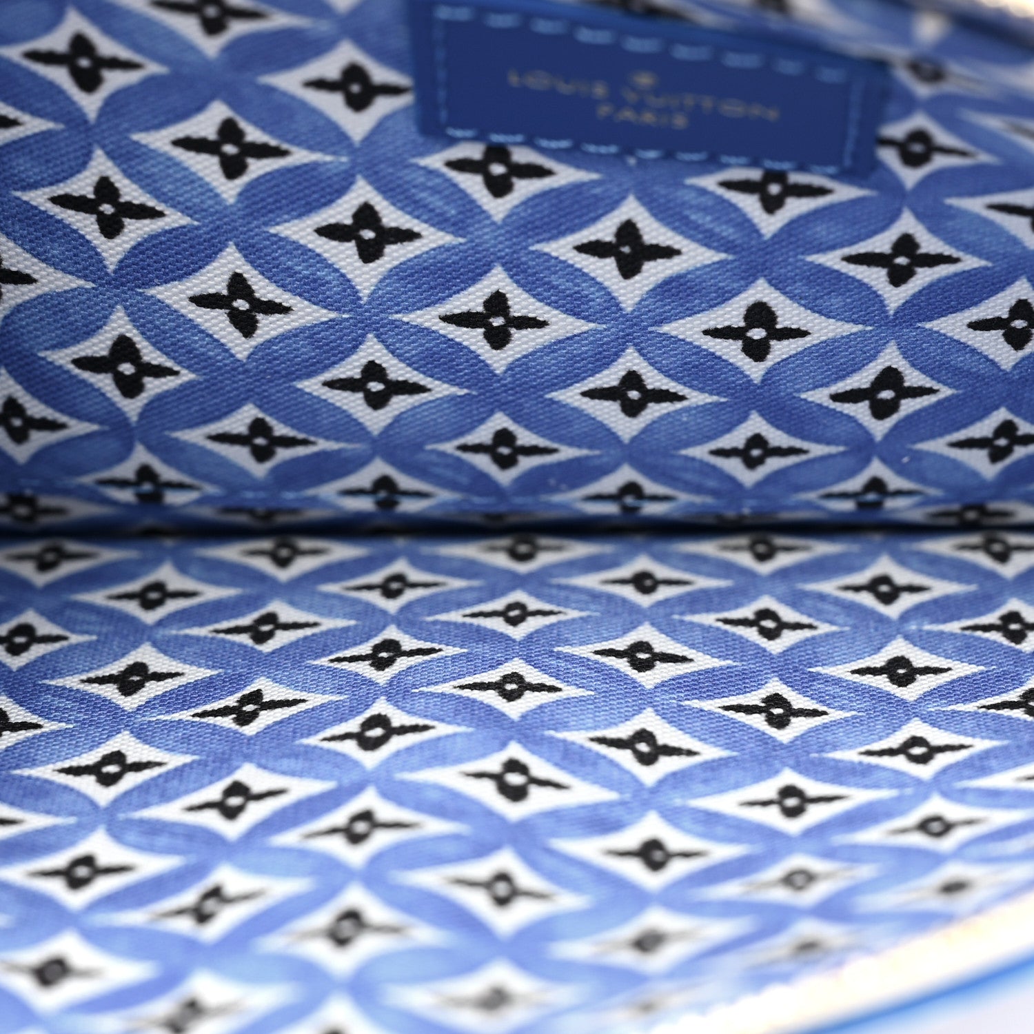 Louis Vuitton Monogram Giant By The Pool 2.0 Neverfull MM Blue 7 of 10